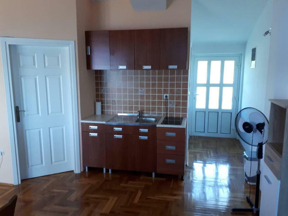 Apartments Horvat On Island Pag Vlašići エクステリア 写真