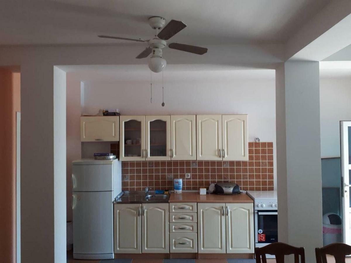 Apartments Horvat On Island Pag Vlašići エクステリア 写真