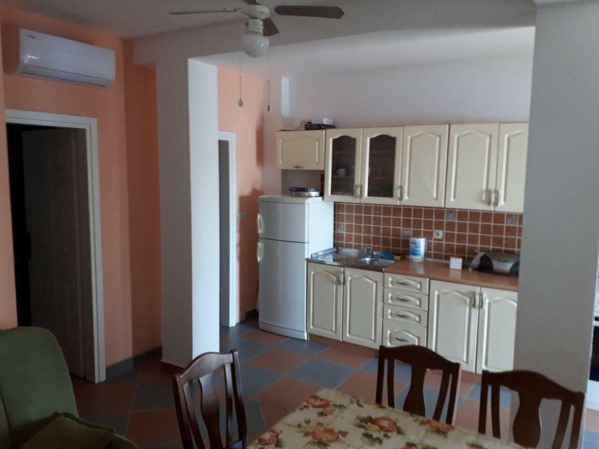 Apartments Horvat On Island Pag Vlašići エクステリア 写真